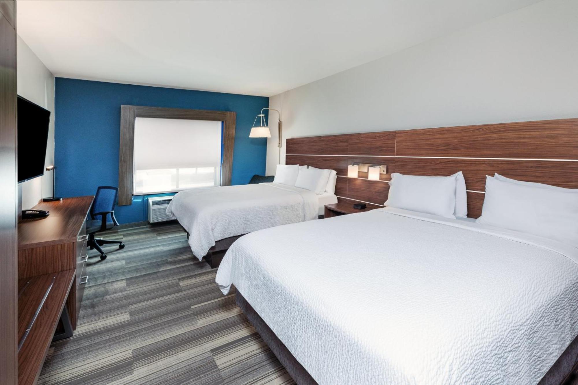 Holiday Inn Express & Suites Del Rio By Ihg Exterior foto